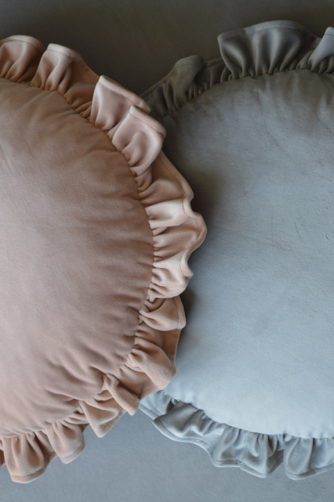 Cushion LOLITA with frill Cushion LOLITA with frill